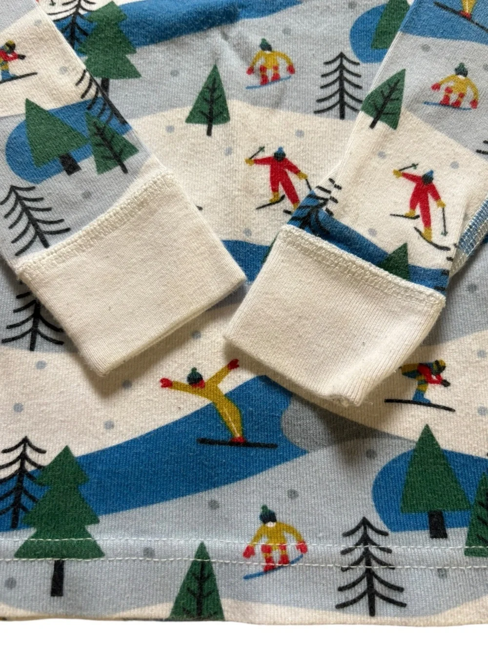 Hanna Andersson Organic Cotton Pajama Set Winter Ski Print Kids Size 5 or 110cm